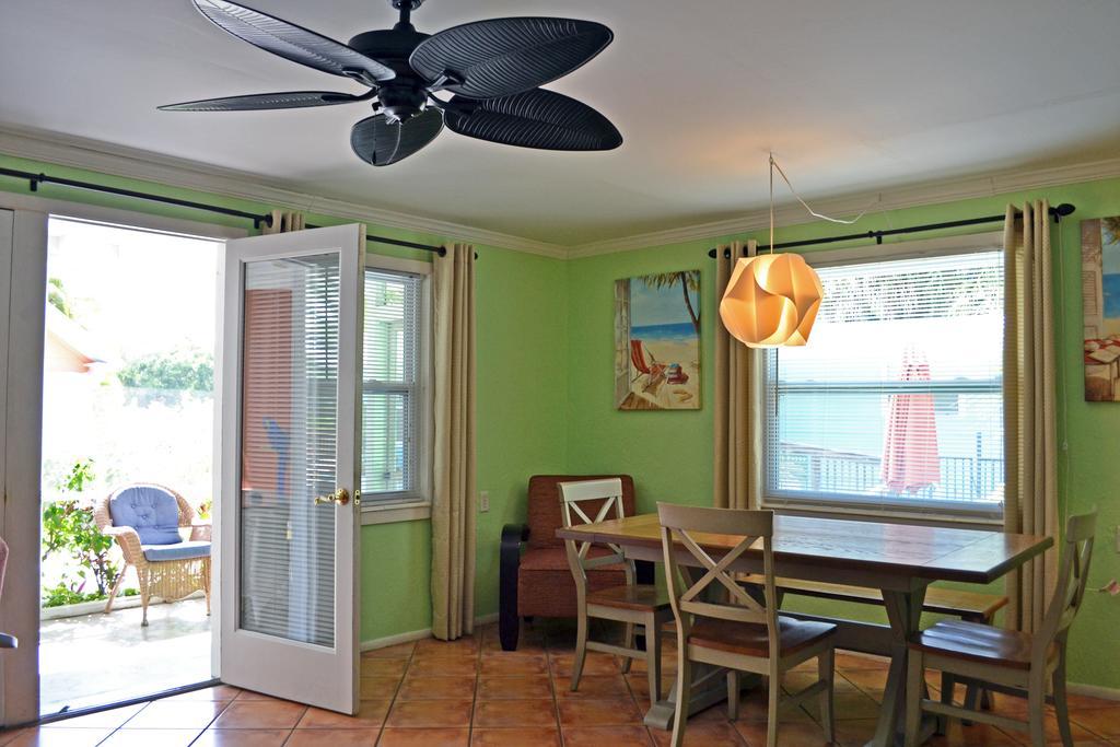 Flip Flop Cottages - Siesta Key Gulf Gate Estates 객실 사진